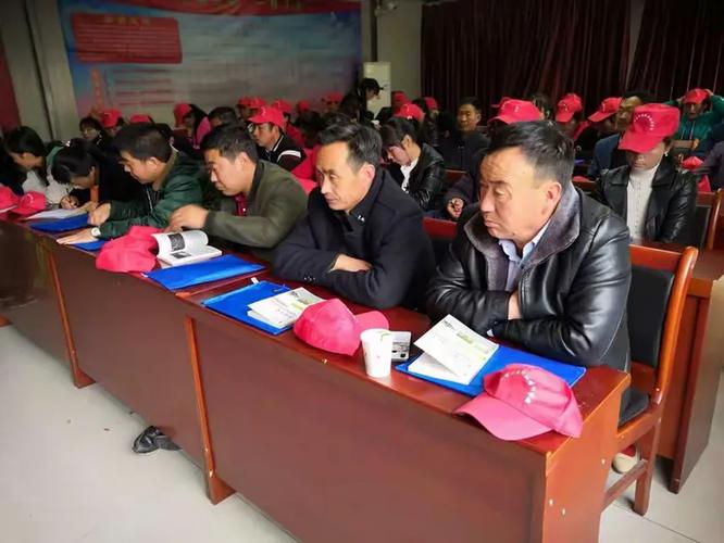 郑河乡举办家畜饲养员职业技能培训班 助力牲畜饲养提质增效